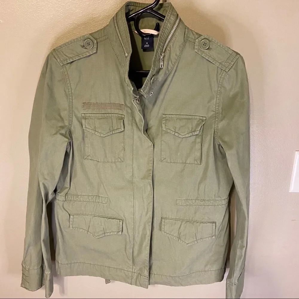 GAP medium green utility jacket